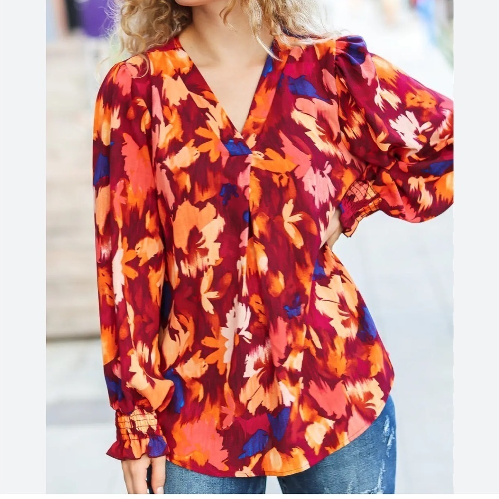 Haptics By Holly Harper NEW Floral Abstract Top Size 3XL V Neck Smocked Sleeves